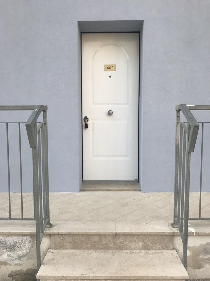 Roma Suite Apartments チェルヴィア エクステリア 写真