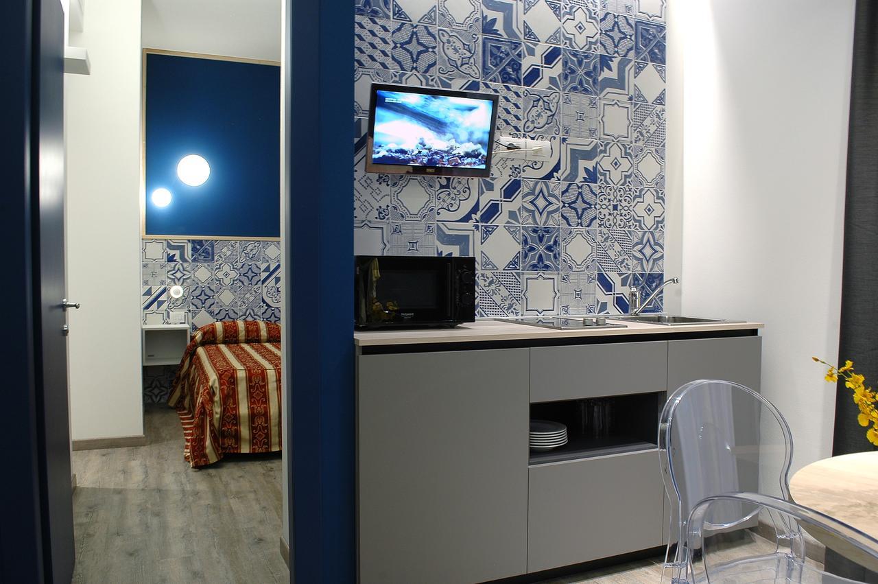 Roma Suite Apartments チェルヴィア エクステリア 写真