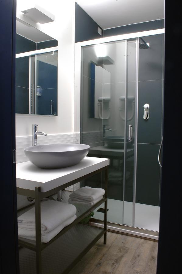 Roma Suite Apartments チェルヴィア エクステリア 写真