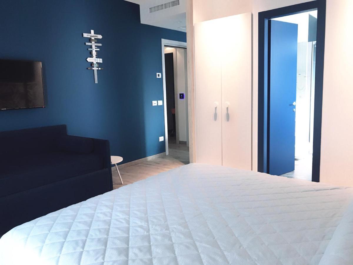 Roma Suite Apartments チェルヴィア エクステリア 写真